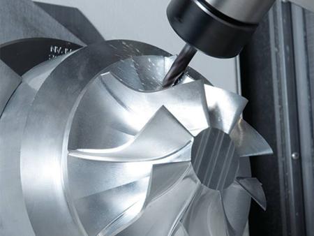 Peças de alumínio personalizadas por usinagem CNC de 5 eixos direto da fabrica